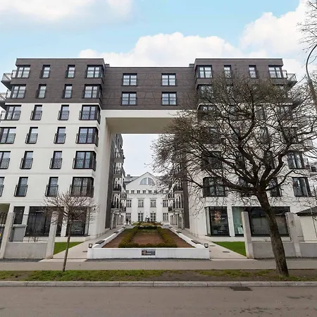Apartamento Elegant Zbożowa In With Parking By Renters