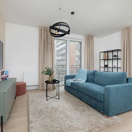 Elegant Zbożowa In With Parking By Renters Apartamento