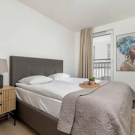 Elegant Zbozowa In With Parking By Renters Apartment Krakow