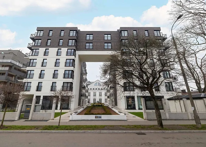 Apartment Elegant Zbozowa In With Parking By Renters